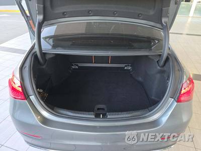 2022 Mercedes-Benz C 300 Sedan - zdjęcie 14 z 22 - miniatura