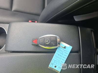 2012 Mercedes-Benz GLK 350 4MATIC - zdjęcie 5 z 22 - miniatura