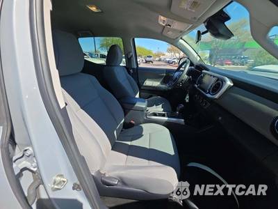 2021 Toyota Tacoma SR5 Crew Cab Medium Bed - zdjęcie 18 z 23 - miniatura