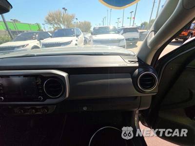 2021 Toyota Tacoma SR5 Crew Cab Medium Bed - zdjęcie 19 z 23 - miniatura