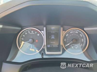 2021 Toyota Tacoma SR5 Crew Cab Medium Bed - zdjęcie 9 z 23 - miniatura