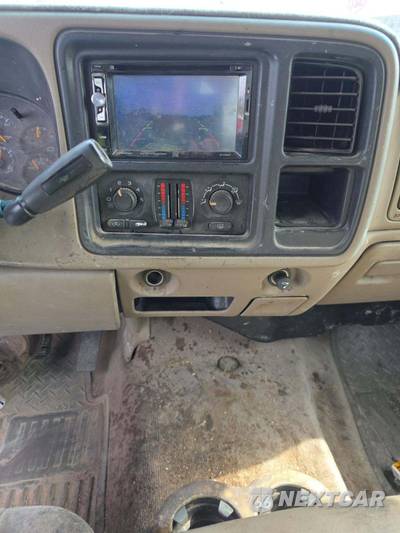 2006 Chevrolet Silverado 1500 LT Crew Cab Short Bed 1LT - zdjęcie 10 z 23 - miniatura