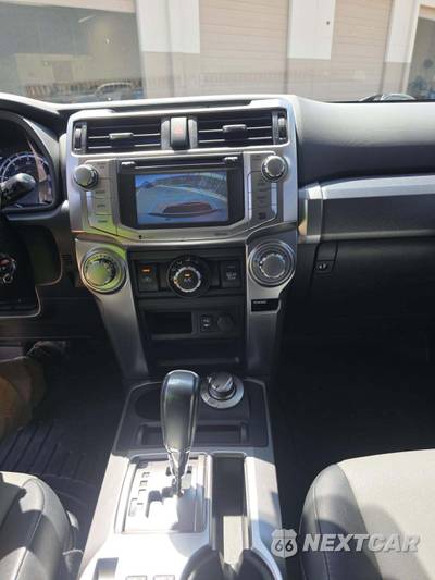 2015 Toyota 4Runner SR5 Premium - zdjęcie 10 z 23 - miniatura