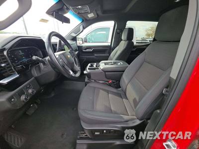 2025 Chevrolet Silverado 1500 LT Crew Cab Short Bed 1LT - zdjęcie 6 z 22 - miniatura