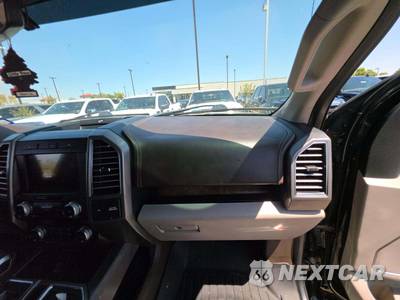 2019 Ford F-150 Limited Crew Cab Short Bed - zdjęcie 19 z 30 - miniatura