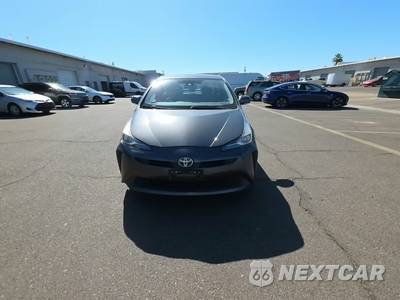 2020 Toyota Prius LE - zdjęcie 2 z 30 - miniatura