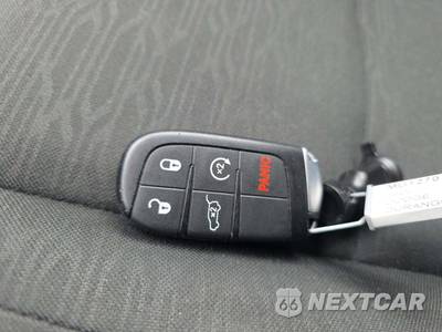 2025 Dodge Durango GT - zdjęcie 8 z 22 - miniatura