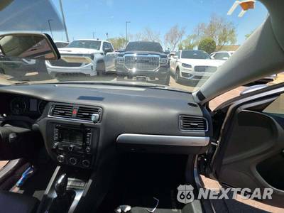2013 Volkswagen Jetta Hybrid SEL Premium Sedan - zdjęcie 19 z 24 - miniatura