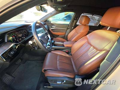 2019 Audi e-tron Prestige - zdjęcie 6 z 22 - miniatura