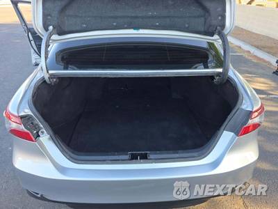 2021 Toyota Camry LE - zdjęcie 14 z 25 - miniatura