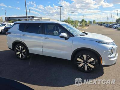 2025 Mitsubishi Outlander SE - zdjęcie 4 z 23 - miniatura