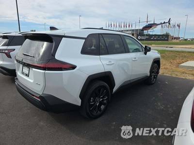 2026 Toyota RAV4 Hybrid XLE Premium - zdjęcie 3 z 22 - miniatura