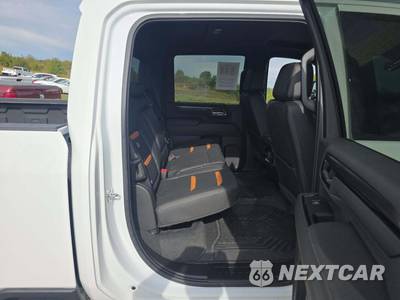 2024 GMC Sierra 2500HD AT4 Crew Cab Medium Bed 4SB - zdjęcie 16 z 20 - miniatura