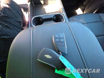 2026 Chevrolet Silverado 2500HD LTZ Crew Cab Short Bed 1LZ - zdjęcie 5 z 20 - miniatura