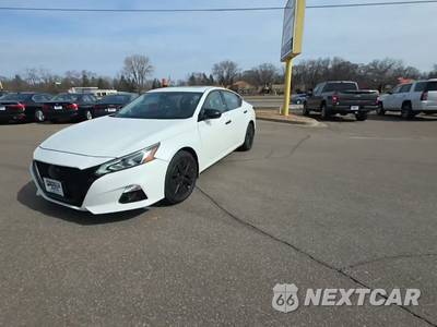 2020 Nissan Altima SL - zdjęcie 1 z 35 - miniatura