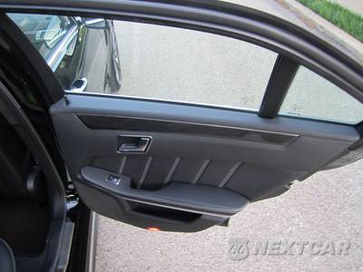 2015 Mercedes-Benz E-Class Sedan E 63 AMG S 4MATIC - zdjęcie 34 z 78 - miniatura