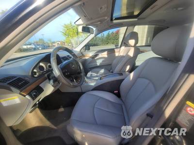2009 Mercedes-Benz E-Class Sedan E 350 4MATIC - zdjęcie 36 z 46 - miniatura