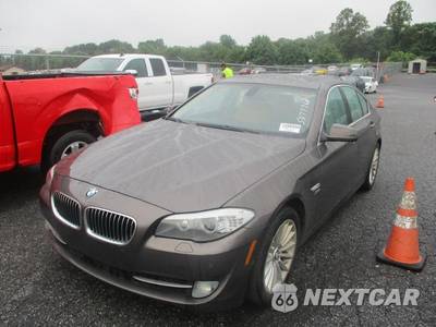 2012 BMW 5 Series 535i xDrive - zdjęcie 1 z 26 - miniatura