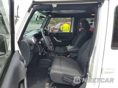 2015 Jeep Wrangler Unlimited Rubicon - zdjęcie 8 z 15 - miniatura