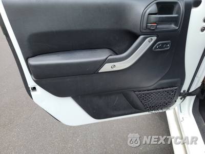 2015 Jeep Wrangler Unlimited Rubicon - zdjęcie 7 z 15 - miniatura