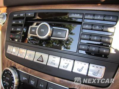 2013 Mercedes-Benz SL-Class SL 550 - zdjęcie 29 z 74 - miniatura