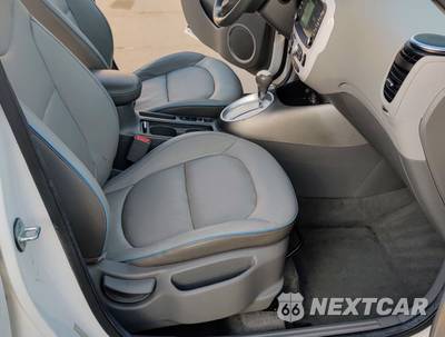 2015 Kia Soul EV + - zdjęcie 9 z 49 - miniatura