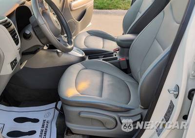 2015 Kia Soul EV + - zdjęcie 8 z 49 - miniatura