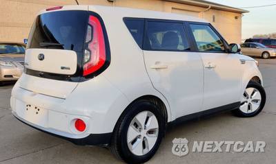 2015 Kia Soul EV + - zdjęcie 4 z 49 - miniatura