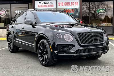2017 Bentley Bentayga W12 - zdjęcie 1 z 65 - miniatura