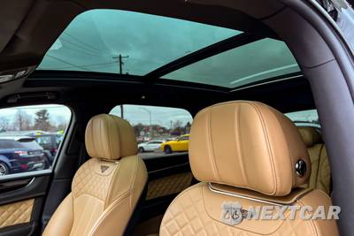 2017 Bentley Bentayga W12 - zdjęcie 25 z 65 - miniatura