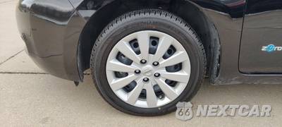 2016 Nissan LEAF S - zdjęcie 41 z 42 - miniatura