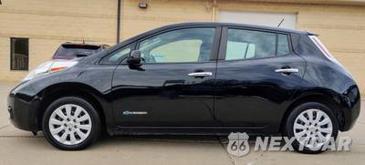2016 Nissan LEAF S - zdjęcie 8 z 42 - miniatura