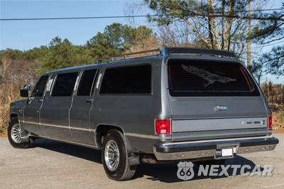 1988 Chevrolet Suburban - zdjęcie 9 z 27 - miniatura