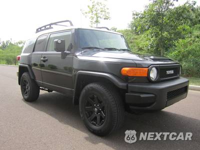 2014 Toyota FJ Cruiser w/Rear Doors