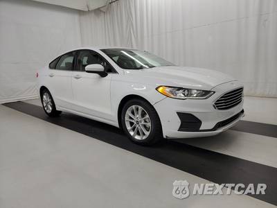 2019 Ford Fusion Hybrid SE - zdjęcie 3 z 14 - miniatura