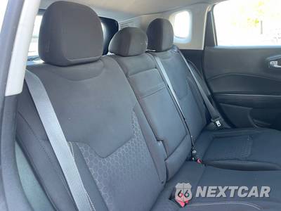 2018 Jeep Compass Sport - zdjęcie 22 z 28 - miniatura