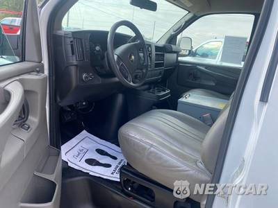 2014 Chevrolet Express 3500 Cargo Van 1WT 155.0" WB - zdjęcie 20 z 22 - miniatura