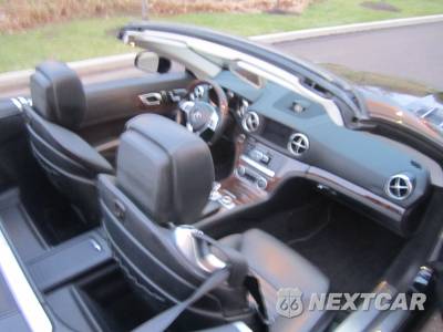 2013 Mercedes-Benz SL 550 - zdjęcie 23 z 52 - miniatura