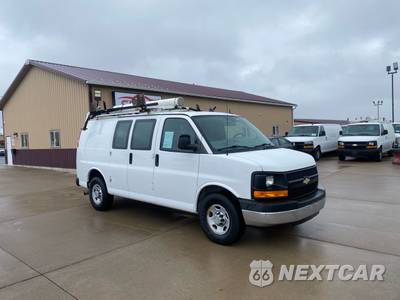 2014 Chevrolet Express 2500 Cargo Van 1WT 135.0" WB - zdjęcie 2 z 14 - miniatura