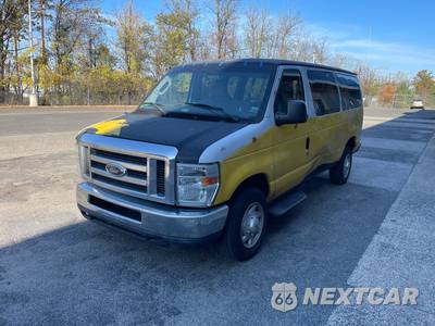 2012 Ford Super Duty E-350 Wagon XLT 138.0" WB - zdjęcie 1 z 14 - miniatura