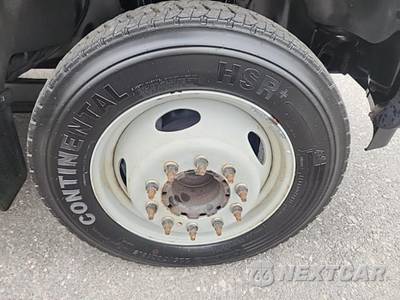 2018 Ford Super Duty F-550 Cab Chassis XL Regular Cab DRW - zdjęcie 17 z 26 - miniatura