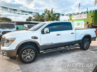 2016 Nissan TITAN XD Platinum Reserve Crew Cab Medium Bed - zdjęcie 2 z 21 - miniatura