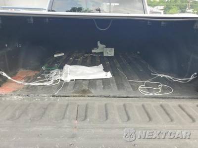 2013 Ram 1500 Laramie Crew Cab Extra Short Bed - zdjęcie 8 z 31 - miniatura
