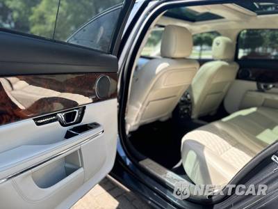 2016 Jaguar XJL Portfolio - zdjęcie 18 z 28 - miniatura
