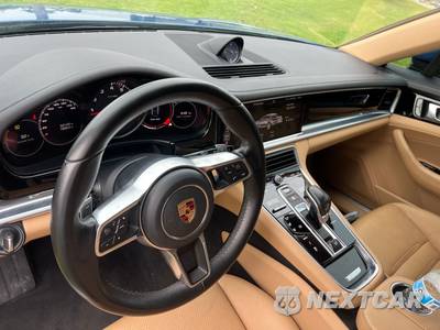 2017 Porsche Panamera 4 - zdjęcie 9 z 12 - miniatura