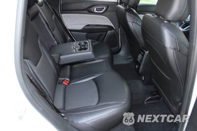 2024 Jeep Compass Latitude - zdjęcie 18 z 24 - miniatura