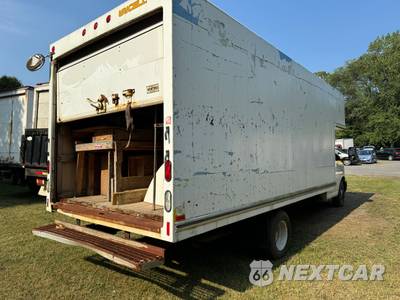 2008 Chevrolet Express 3500 Cutaway 1WT 12300 GVWR - zdjęcie 6 z 10 - miniatura
