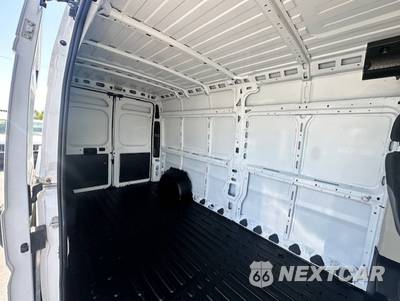 2017 Ram ProMaster 2500 Cargo Van High Roof 159.0" WB - zdjęcie 11 z 23 - miniatura