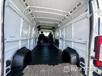 2017 Ram ProMaster 2500 Cargo Van High Roof 159.0" WB - zdjęcie 14 z 23 - miniatura