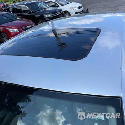 2015 Volkswagen Passat TDI SEL Premium - zdjęcie 9 z 18 - miniatura